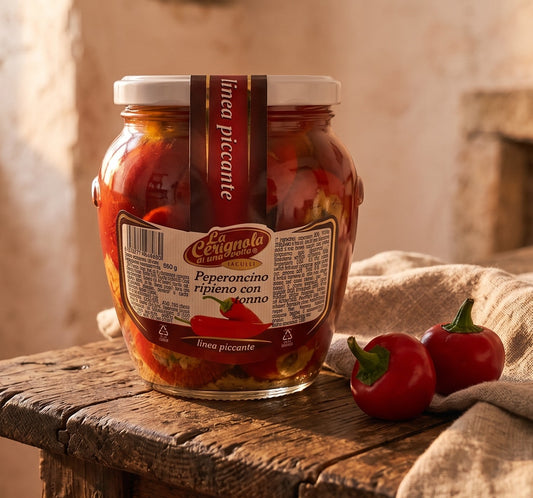 Peperoncini ripieni con tonno sott'olio, vaso da 550 gr, conserva artigianale pugliese Bottega Imperiale.