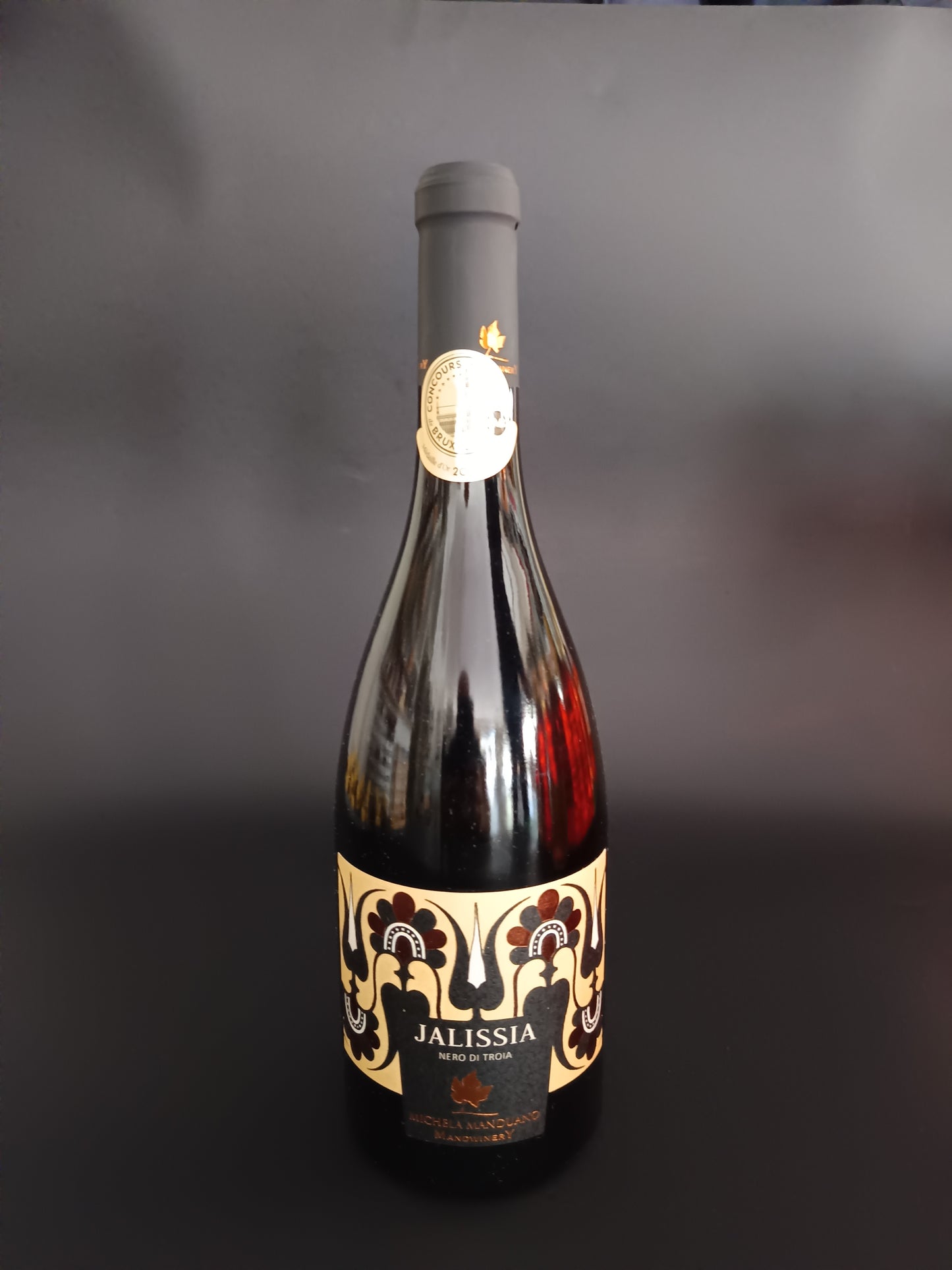 Tenute Manduano comprare online vino rosso nero di troia vini pugliesi cerignola pagina web jalissia mandwinery vino italiano qualità 