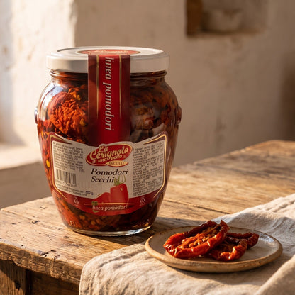 bottega imperiale Pomodori secchi sott'olio con aglio, prezzemolo e peperoncino. Vaso da 550 grammi